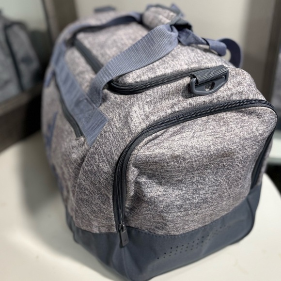 COPY - Adidas defender gym bag, adidas duffel bag, adidas travel bag - Picture 6 of 16